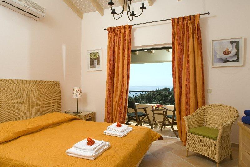 La Riviera Barbati Seaside Luxurious Apartments - Corfu Mparmpati Zewnętrze zdjęcie